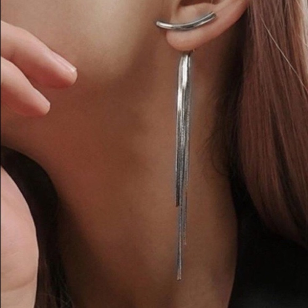 18K white gold plated tassels earrings - Picture 2 of 4